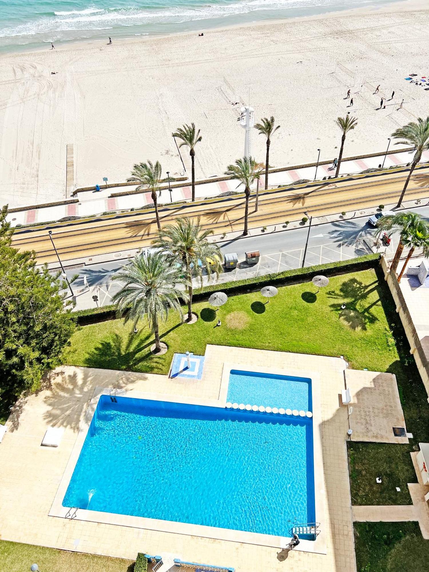 Oasis Frente Al Mar. Parking Gratis Leilighet El Campello Eksteriør bilde