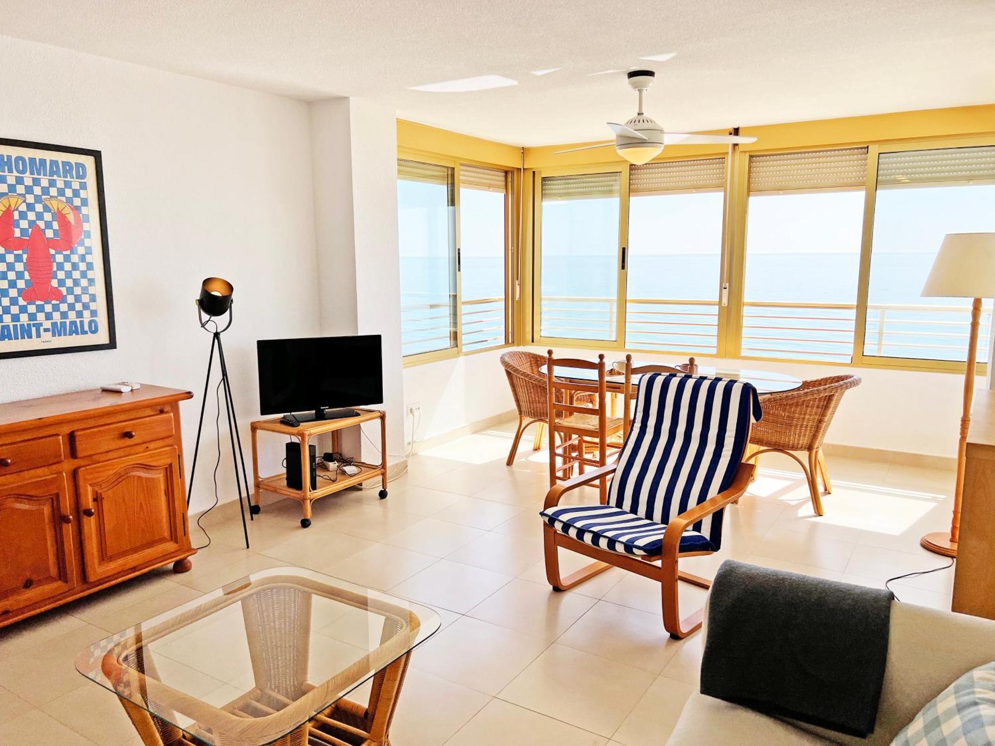 Oasis Frente Al Mar. Parking Gratis Leilighet El Campello Eksteriør bilde