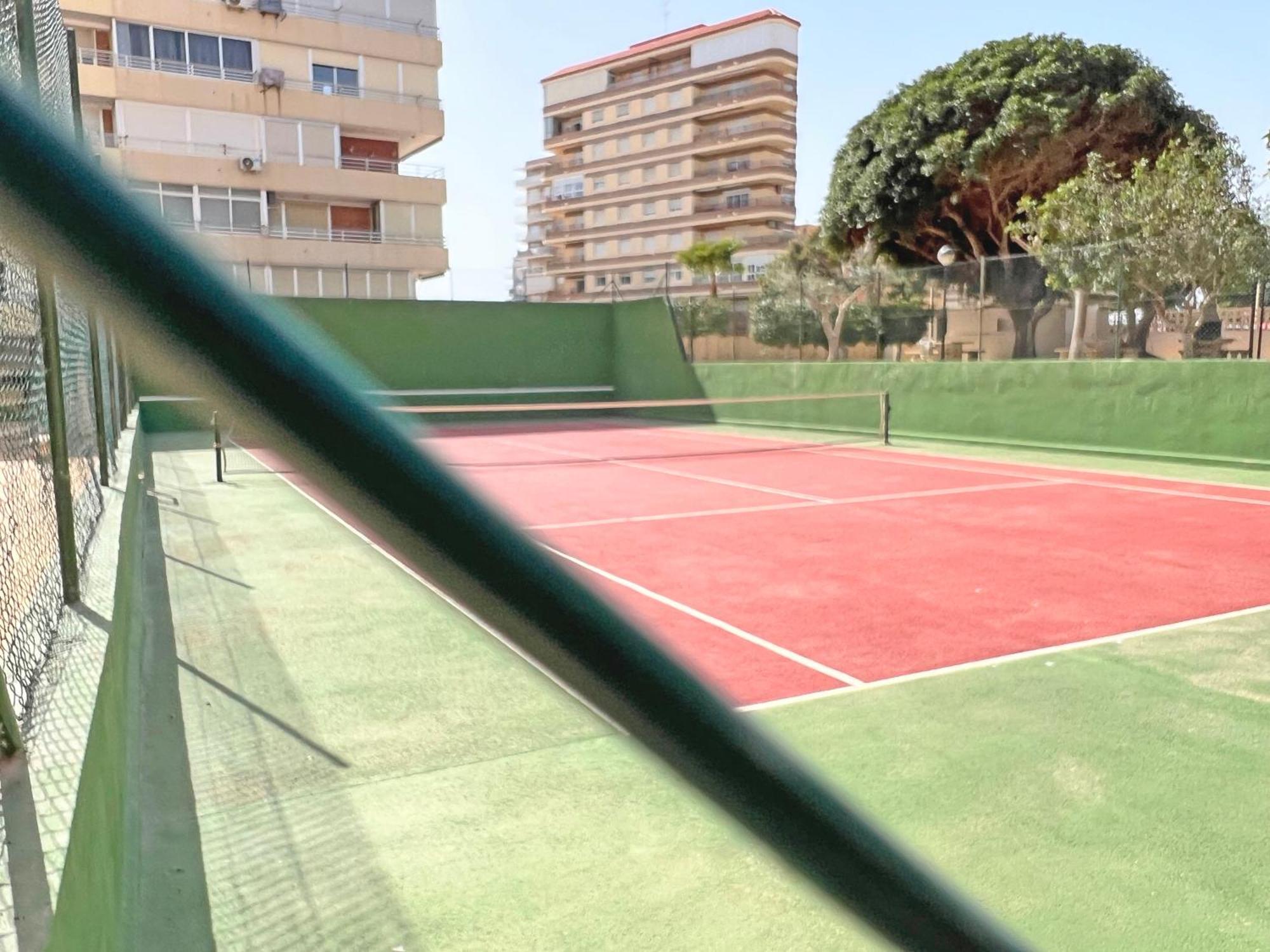 Oasis Frente Al Mar. Parking Gratis Leilighet El Campello Eksteriør bilde