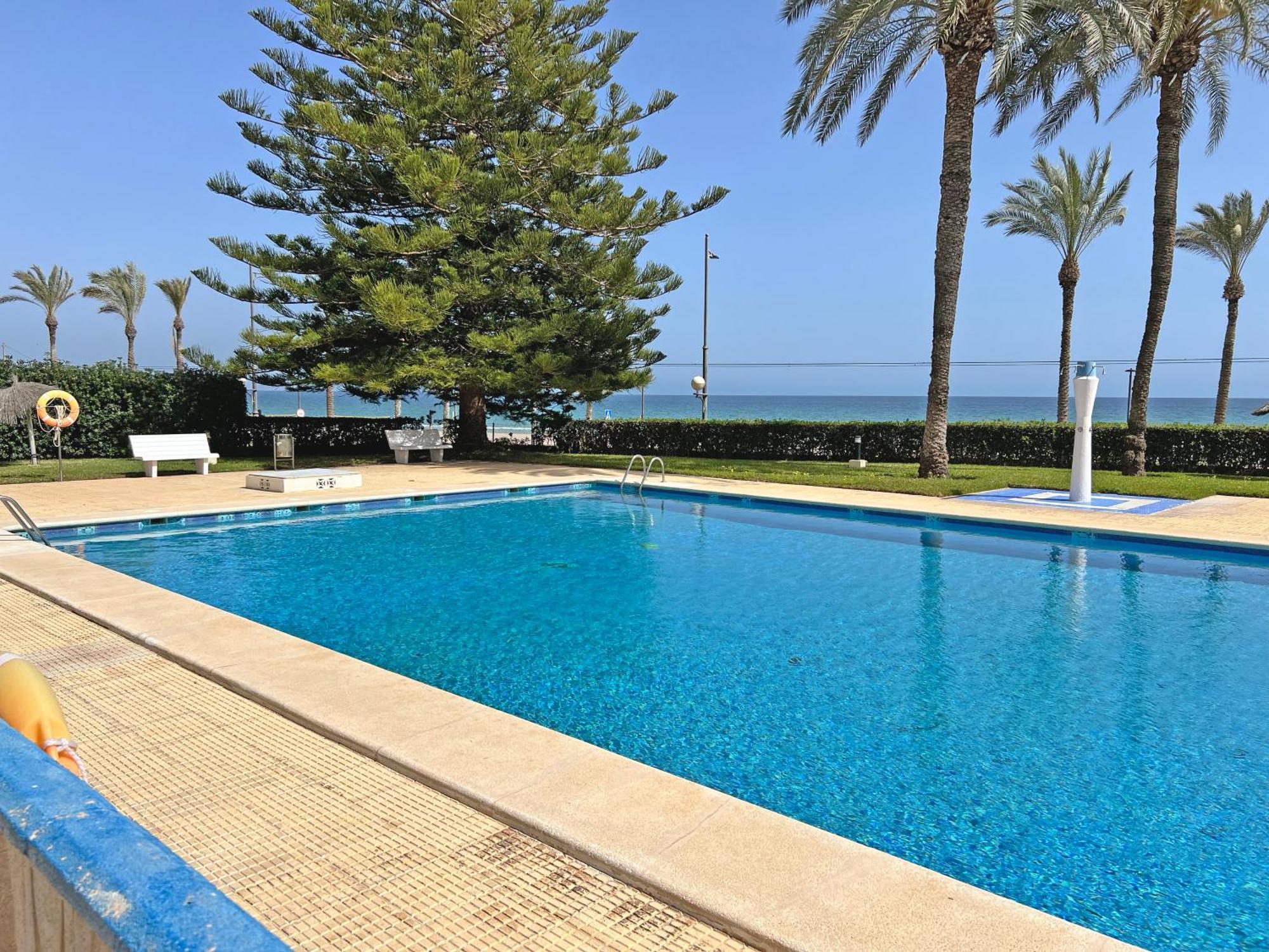 Oasis Frente Al Mar. Parking Gratis Leilighet El Campello Eksteriør bilde